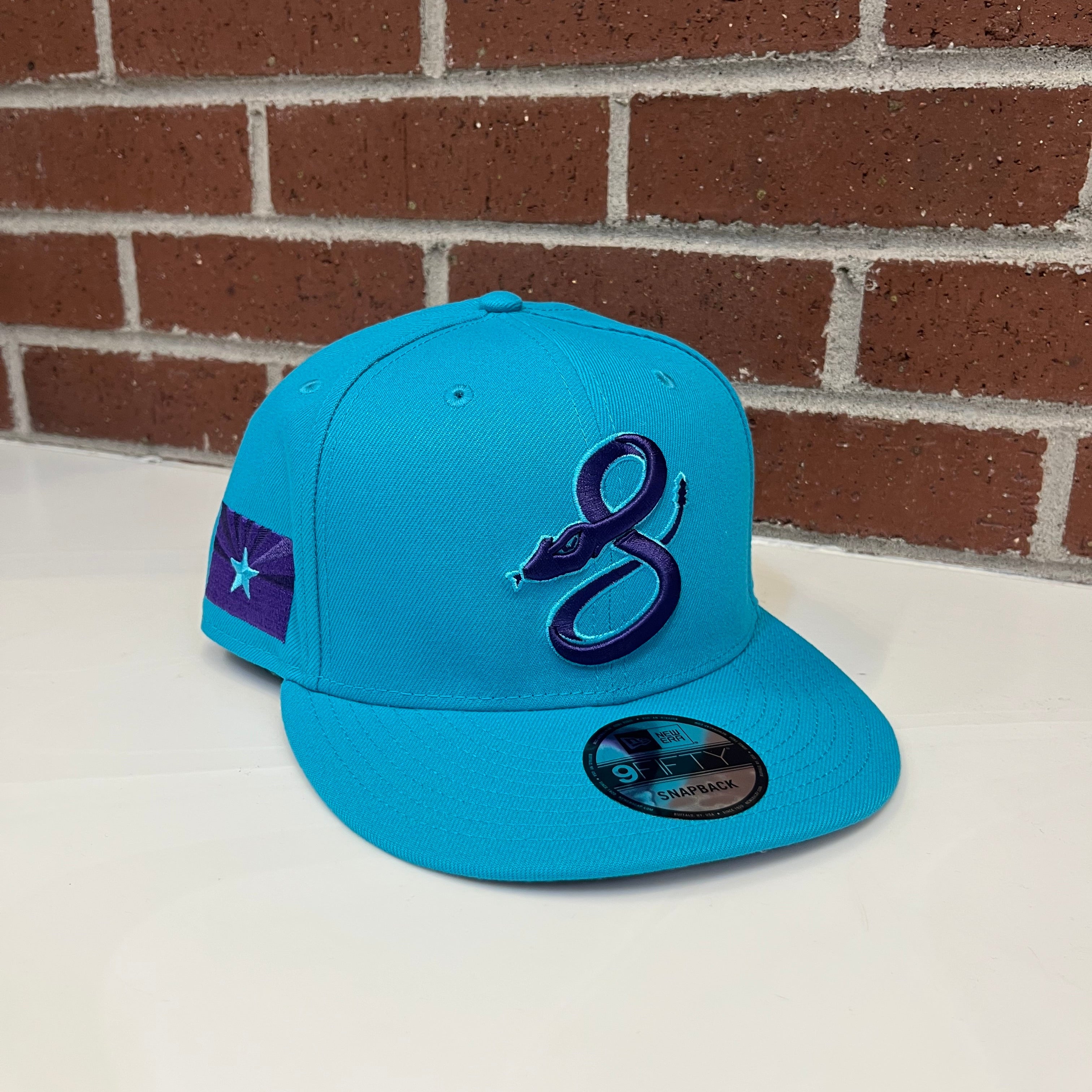 Arizona Diamondbacks Men's New Era Serpientes Logo - 950 Adjustable Cap ...